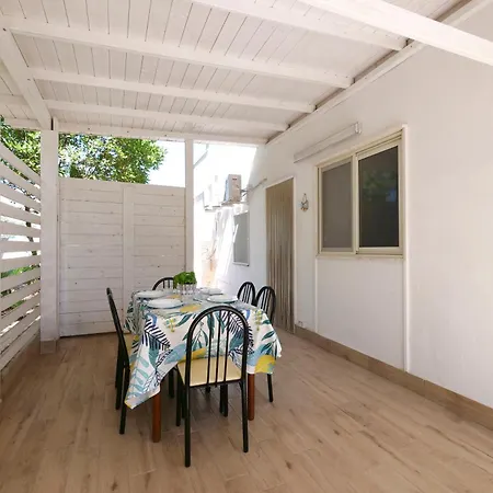 Oasis * Punta Prosciutto